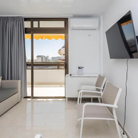 Apartment Arenas Cosy Flat - Balcony & Ac *